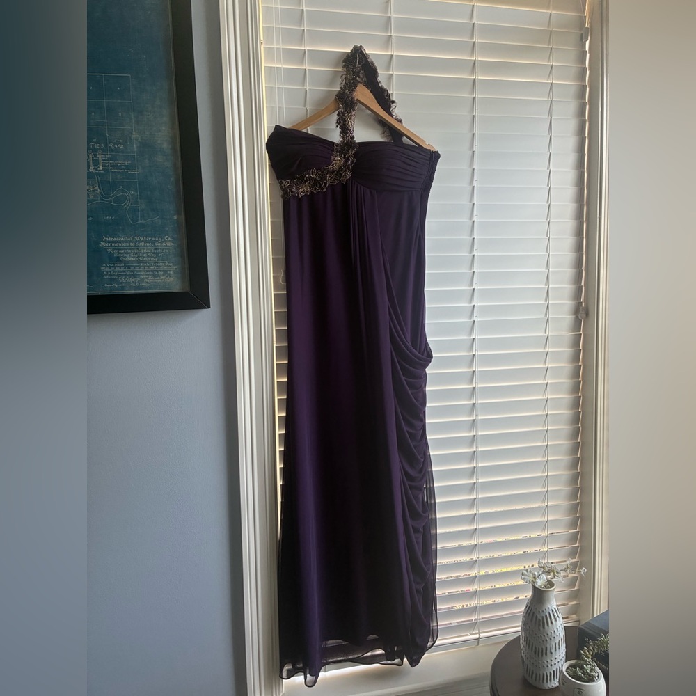 Xscape Grecian style formal dress - Picture 2 of 5